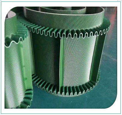 مختلف الألوان الجدار الجانبي الكليات PVC الأخضر الحزام الناقل المسطح