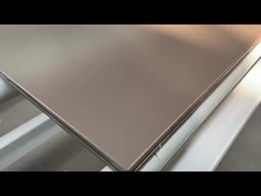 لوحة قرص العسل